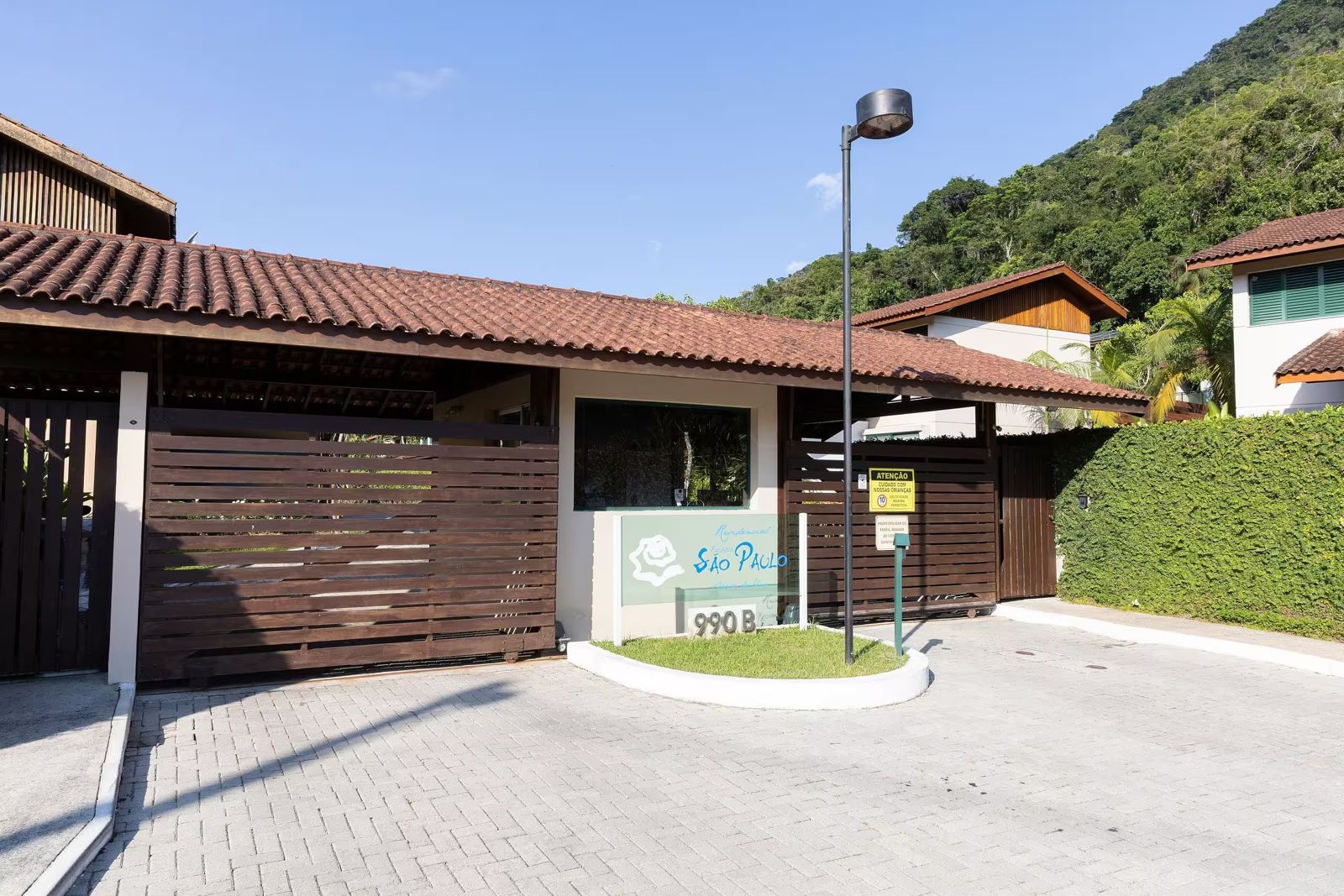 Entrada do condomínio