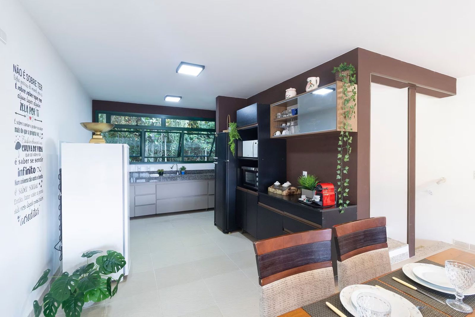 Cozinha aberta para a sala