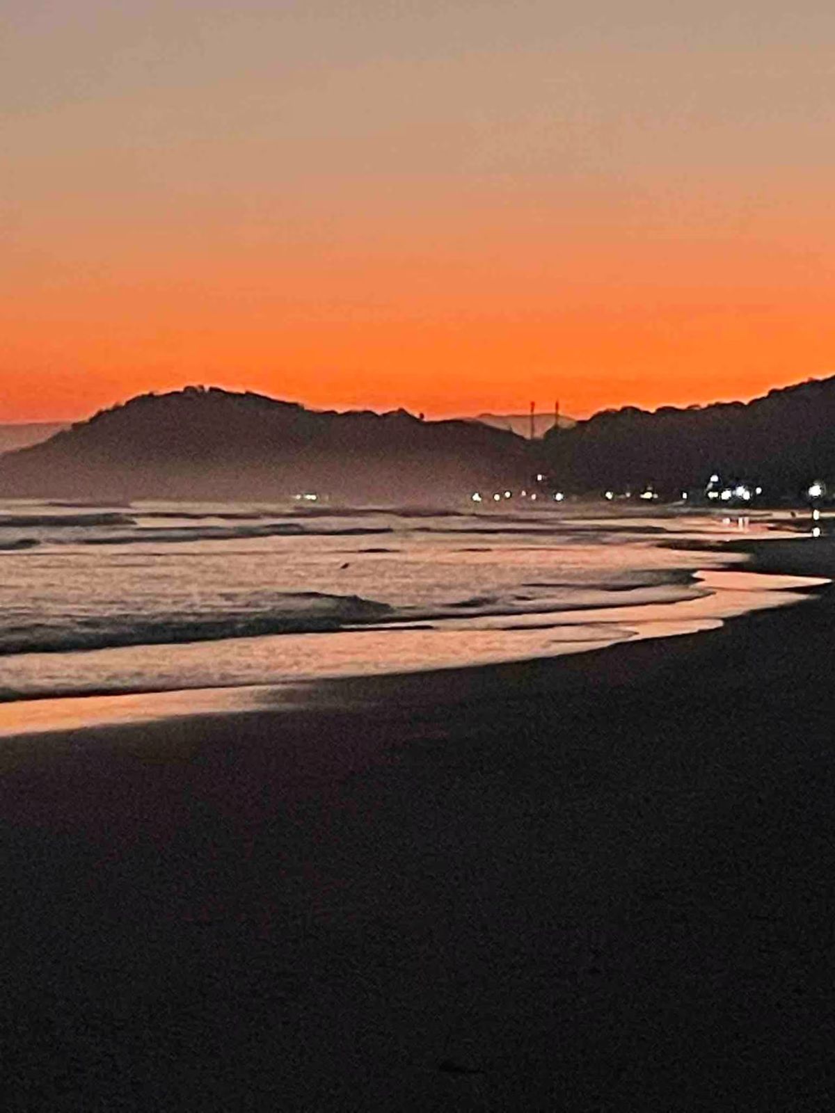 Fim de tarde na praia de Juquehy